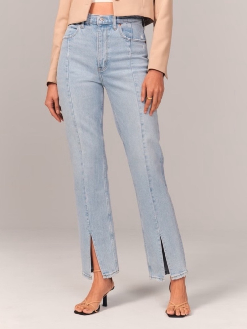Abercrombie & Fitch The 90’s Straight Ultra High Rise Split Hem Jeans